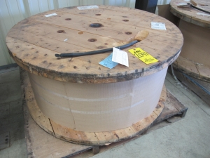 LOT (3272 FT) OF CABLE, ELECTRICAL TYPE, 2/0 AWG SIZE, 600V RATING, COPPER MATERIAL, 1 CONDUCTOR, POWER KIND. NON-SHIELDED, FLAME RETARDANT ETHYLENE PROPYLENE RUBBER INSULATED BLACK, MARK WITH CABLE CODE H1G & (630) CABLE, ELECTRICAL TYPE, 2/0 AWG SIZE, 600V RATING, COPPER MATERIAL, 1 CONDUCTOR, POWER KIND. NON-SHIELDED, FLAME RETARDANT ETHYLENE PROPYLENE RUBBER INSULATED BLACK, MARK WITH CABLE CODE H1G (W-44) LOADING & HANDLING FEE $15-